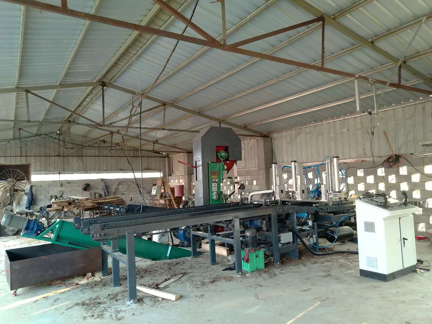 瑞福祥帶鋸機(jī)